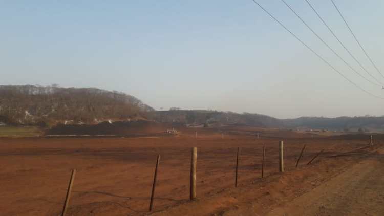 Foto 7 de 12 — Grande incêndio em Trabiju rendeu R$ 2,4 milhões em multas após causar destruição